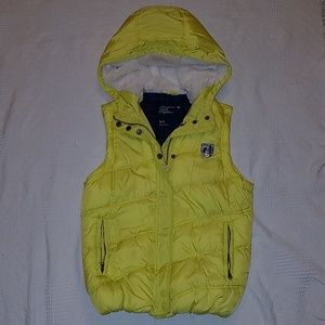 American Eagle Outfitters Puffer Vest